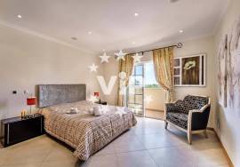 BOLIQUEIME  - PATÃ - SIX BEDROOMS VILLA