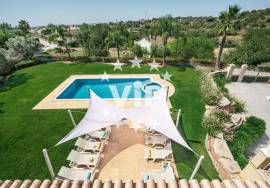 BOLIQUEIME  - PATÃ - SIX BEDROOMS VILLA