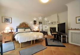 LOULÉ - LUXURY VILLA WITH 4 BEDROOMS - PISCiNA - GARDEN -