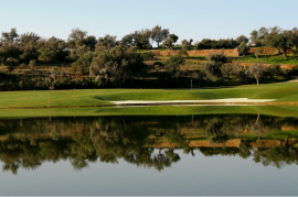 Plot for building a house on a golf course Plot for building a house on a golf course