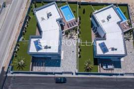 Pag, Novalja, resort with two luxury villas with swimming pools + two building plots
