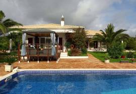 4 Bedroom farm house for sale in Bensafrim