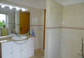 4 Bedroom farm house for sale in Bensafrim