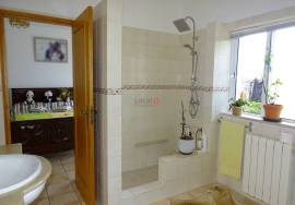 4 Bedroom farm house for sale in Bensafrim