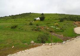 4 Bedroom farm house for sale in Bensafrim
