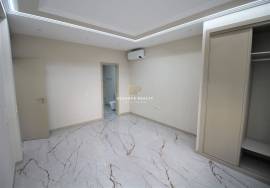SALE - APARTMENT T3 + 2 TOTALLY RENOVATED