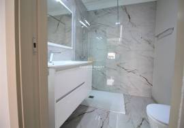 SALE - APARTMENT T3 + 2 TOTALLY RENOVATED