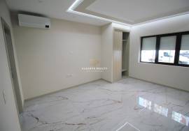 SALE - APARTMENT T3 + 2 TOTALLY RENOVATED