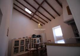 TRADITIONAL ALGARVE RURAL HOUSE T3+1