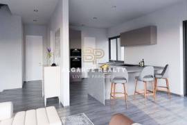 3+1 BEDROOM VILLA WITH GARAGE AND POOL