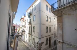 Lisbon Santa Catarina – Elegant 2-Bedroom Apartment with Sunny Terrace and Two Suites