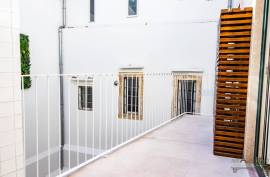 Lisbon Santa Catarina – Elegant 2-Bedroom Apartment with Sunny Terrace and Two Suites