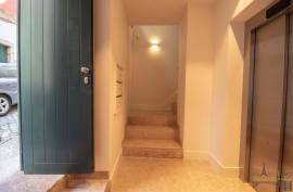 Lisbon Santa Catarina – Elegant 2-Bedroom Apartment with Sunny Terrace and Two Suites