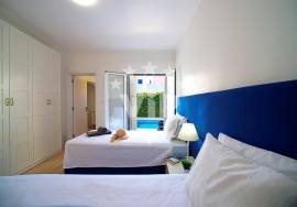 3 BEDROOM VILLA - ALBUFEIRA - CENTER 3 BEDROOM VILLA - ALBUFEIRA - CENTER