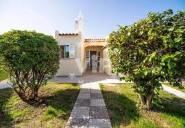 3 BEDROOM VILLA - ALBUFEIRA - CENTER 3 BEDROOM VILLA - ALBUFEIRA - CENTER