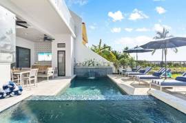 Villa Ballena: Sleek and Modern Beach House in Costa Rica