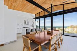 Casa Mar De Paraiso: Modern Design with Unrivaled Views