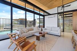 Casa Mar De Paraiso: Modern Design with Unrivaled Views