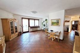 Four Room Apartment - Bronzolo. Penthouse with huge attic floor