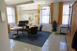Office/Salon - Bolzano-Rencio/Piani di Bolzano. Office with 9 rooms at Piani di Bolzano