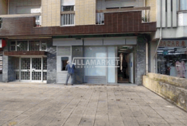 Street Trade Shop | Porto | €210,000