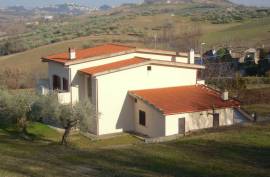 Superb 4 Bed Villa For Sale In Pescara Abruzzo Italy