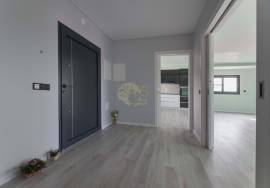Excellent Independent Residence with Views of the Countryside and Mountain