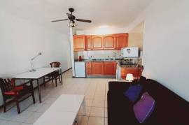Spacious And Private One Bed Bungalow