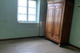 Habitable Country House with Outbuilding