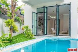 Maison Blanche Sukhumvit 67 | 4 Bedrooms and 412 sqm., Phra kanong, Bangkok
