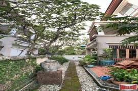Areeya Casa Onnut | Quality 4 Bed 3 Storey House with Garden and Terraces in Secure Estate at Onnut, Sukhumvit 77