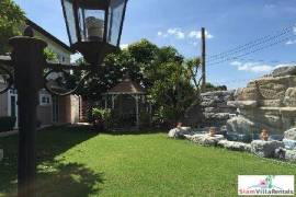 Windmill Village | Pet Friendly Luxury House with 5 bedroom, 4 bathroom near Mega Bangna, Bangkok Pattana School