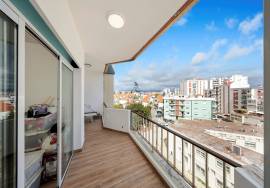 3 bedroom apartment with fabulous views, River View in Portimão