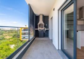 3 bedroom apartment in condominium with swimming pool. 3 bedroom apartment in condominium with swimming pool.
