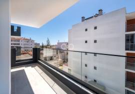 3 bedroom apartment in condominium with swimming pool. 3 bedroom apartment in condominium with swimming pool.
