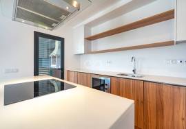 3 bedroom apartment in condominium with swimming pool. 3 bedroom apartment in condominium with swimming pool.