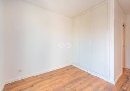 3 bedroom apartment in condominium with swimming pool. 3 bedroom apartment in condominium with swimming pool.