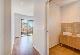 3 bedroom apartment in condominium with swimming pool. 3 bedroom apartment in condominium with swimming pool.