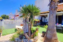 BUNGALOW WITH SEA VIEWS IN CALAS DE MALLORCA