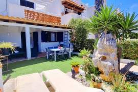 BUNGALOW WITH SEA VIEWS IN CALAS DE MALLORCA