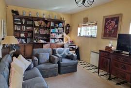 Detached house T-7 in a quiet area of Marinha Grande.