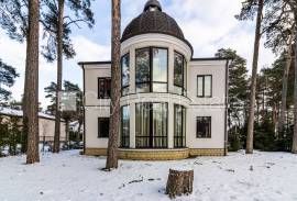 Detached house for sale in Jurmala, 550.00m2