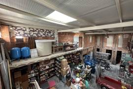listing listing