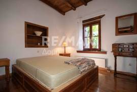 Maisonette 322 sq.m for sale