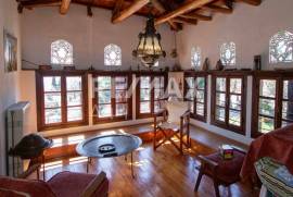 Maisonette 322 sq.m for sale