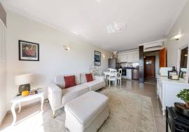 1+1 Bedroom Apartment with Pool and Sea View in Albufeira