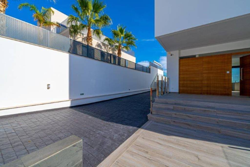 Luxury 4 Bed Villa For Sale In Finestrat Alicante