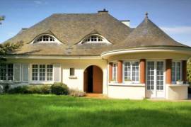 Beautiful Detached House and Garden