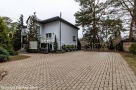Detached house for sale in Jurmala, 220.00m2