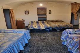 4 Bedroom Cave House- Pinoso